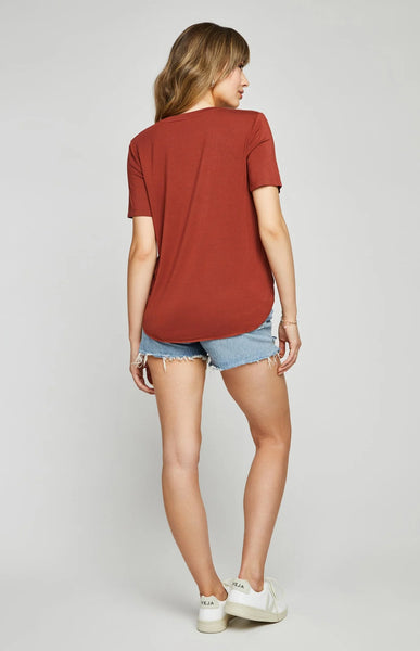 LEWIS TEE