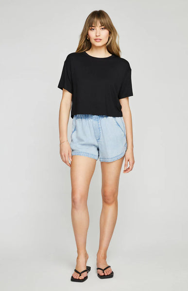 LOGAN TEE
