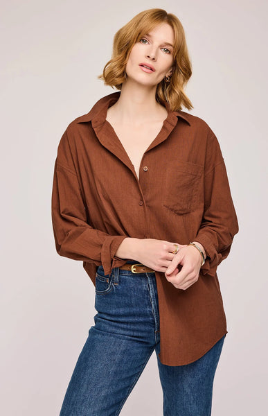 CALLAHAN BUTTON-DOWN