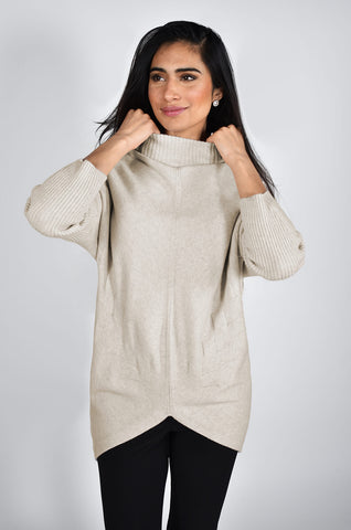MOCK NECK SWEATER