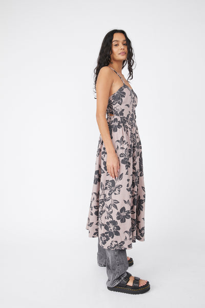 THE PERFECT SUNDRESS