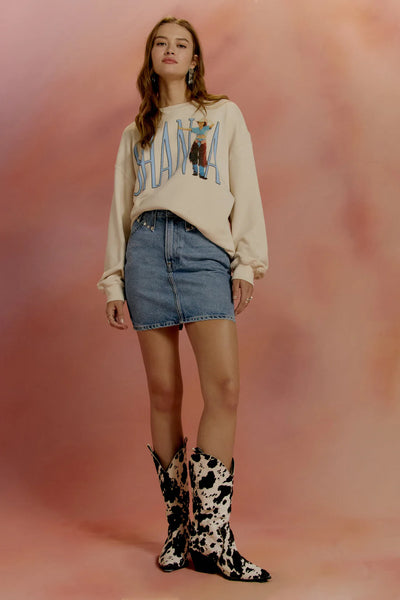 SHANIA BOOTS BEEN UNDER OVERSIZED CREW