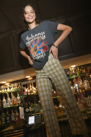 JOHNNY CASH MARTINI GUITAR TOUR TEE