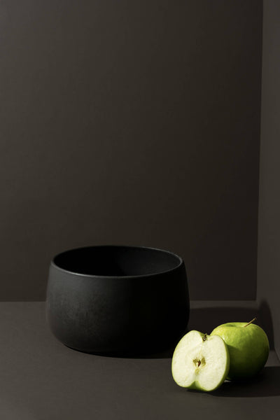 Handmade Stoneware Serving Bowl | Ewa 68 oz: Matte White