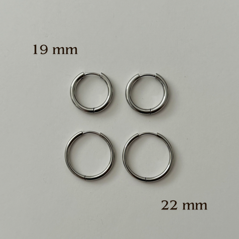 Minimal Hoops 2.0-22mm: Silver