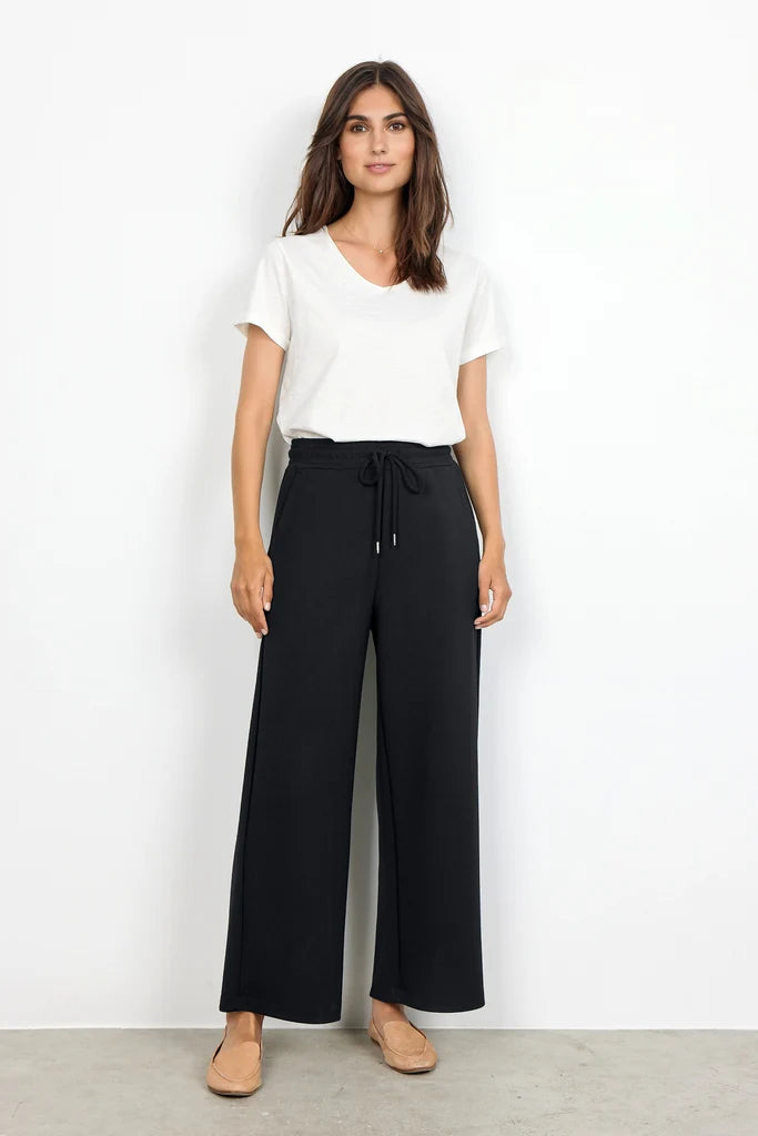 Banu Straight Leg Pant