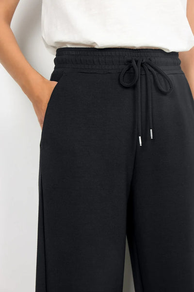 Banu Straight Leg Pant