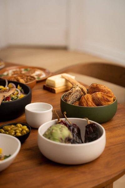 Handmade Stoneware Appetizer Bowl | Coupelle Ewa 34 Oz: Matte White