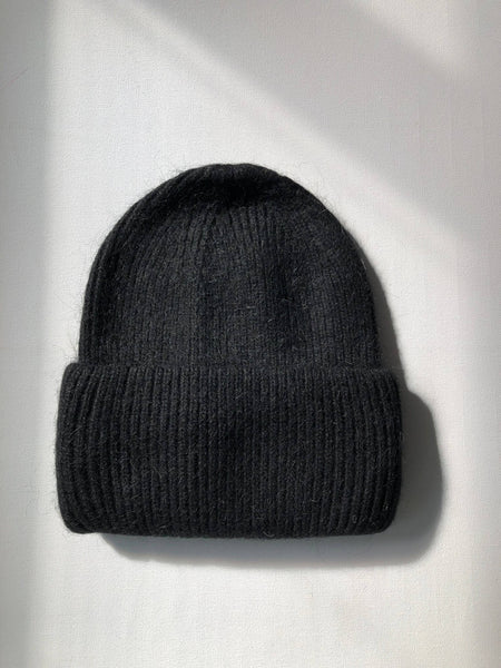 2025 ROYAL ANGORA BEANIE: Light gray