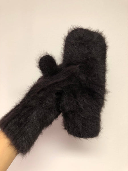 FLUFFY ANGORA MITTENS - neutral: Off white