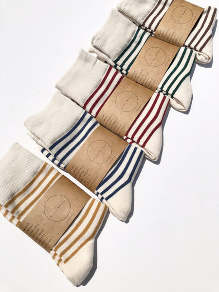 COLOR STRIPE SOCKS: Burgundy