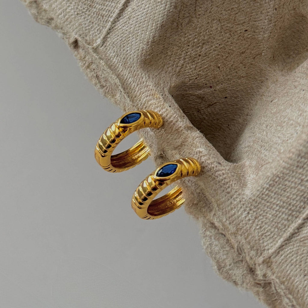 Marquise Ocean Huggies 