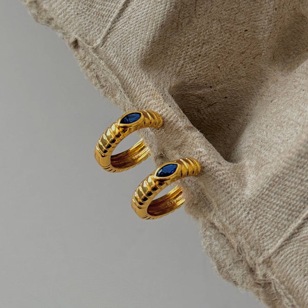 Marquise Ocean Huggies 