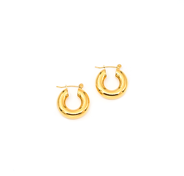 Kira Hoops