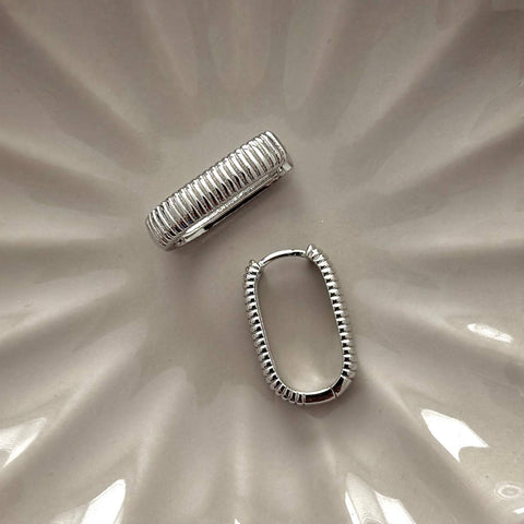 Small Ray Ribbed 2.0 Earrings - Silver