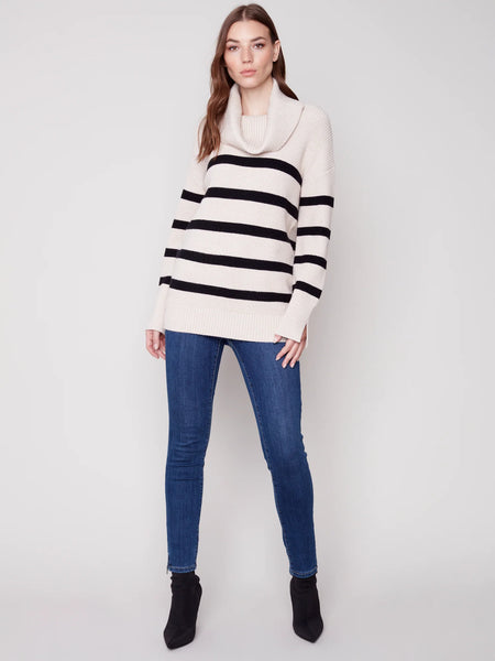 STRIPED TURTLENECK SWEATER