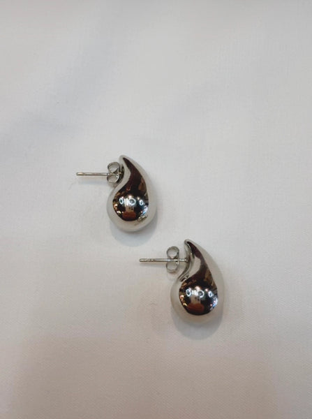 Lily Earrings - Silver