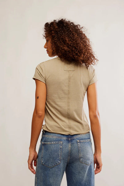 Nova Tee