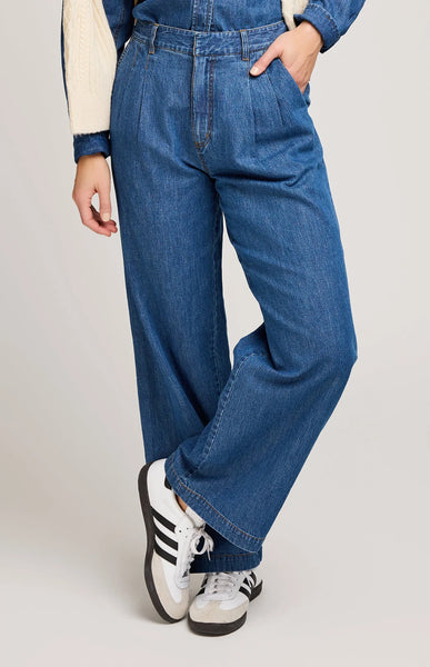 Amara Pant