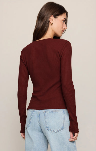 Albany Waffle Snap Front Top