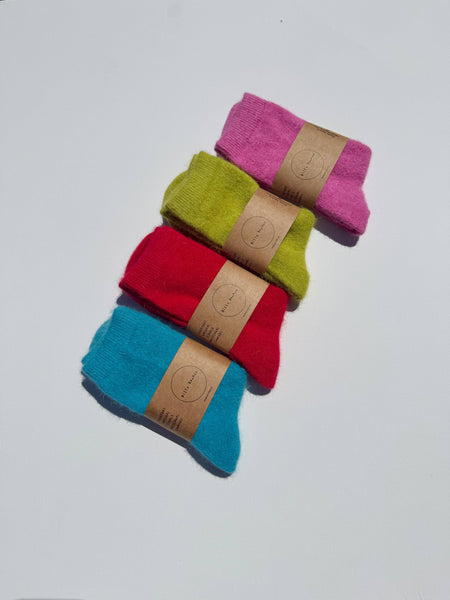 FLUFFY ANGORA SOCKS - CRYSTALS: Violet Jade