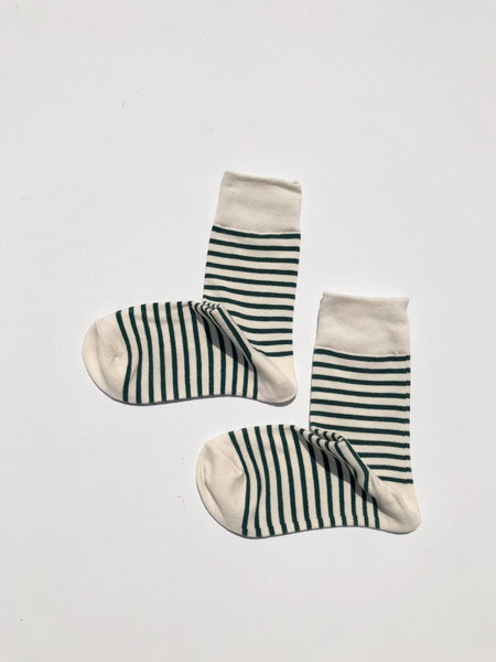 COLOR STRIPE SOCKS: Burgundy