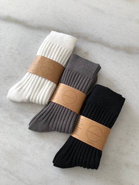 RIBBED COTTON HIGH SOCKS - neutral: White / Restock ( December 6th )