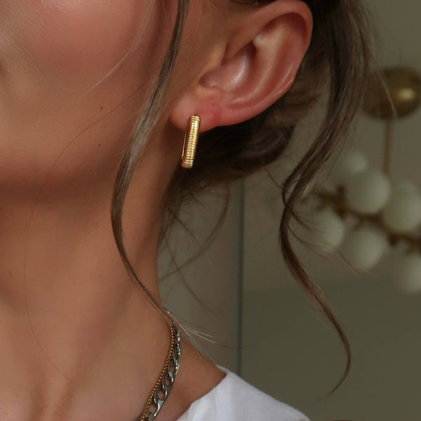 Small Ray Ribbed 2.0 Earrings - Silver