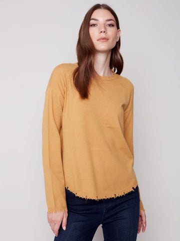 SWEATER WITH FRAYED EDGE DETAIL