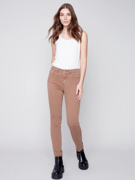 TWILL PANT WITH FRAYED BOTTOM