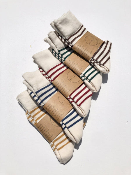 COLOR STRIPE SOCKS: Burgundy