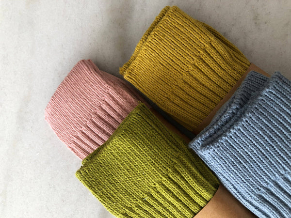 RIBBED COTTON HIGH SOCKS - pastel: Mustard