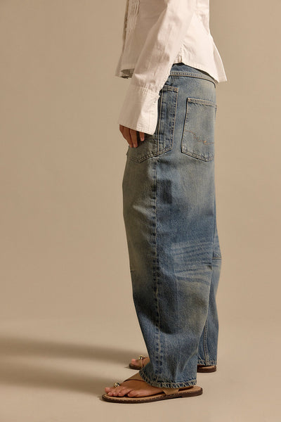 Minimalist Moxie Boyfriend Jeans