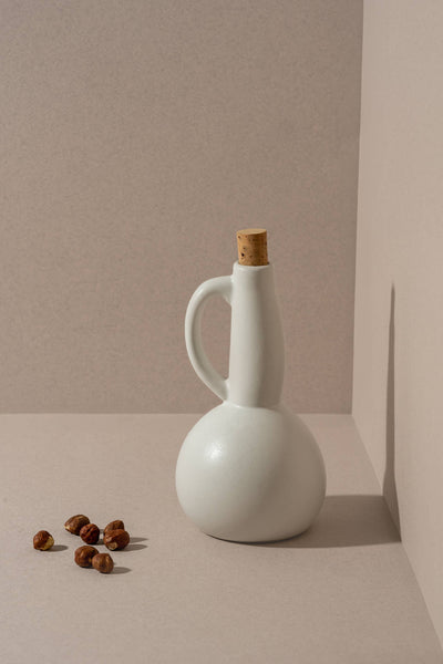Handmade Stoneware Olive Oil Dispenser | Dadasi 15 oz: Matte White