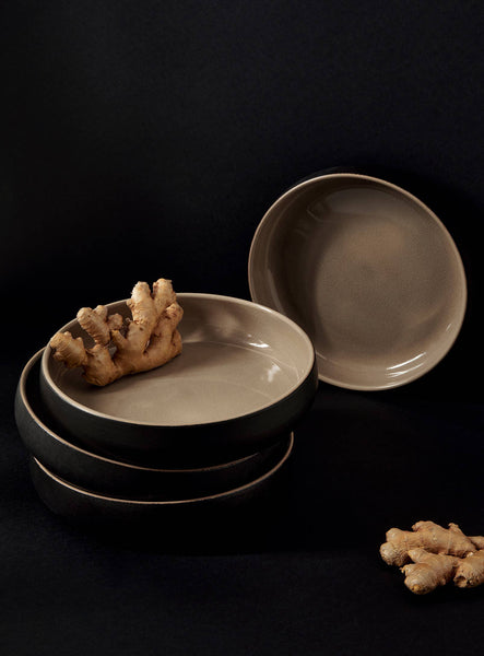 Handmade Stoneware Pasta/Salad Plate | Edan 7.9": Matte Black/Shiny White