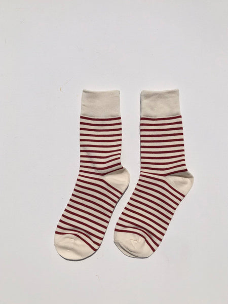 COLOR STRIPE SOCKS: Burgundy