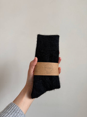 FLUFFY ANGORA SOCKS : Black