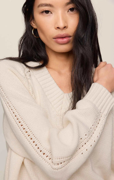 Startton V-Neck Sweater