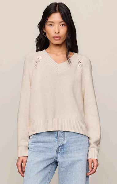 Startton V-Neck Sweater